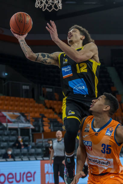 但多次进攻 但多次进攻