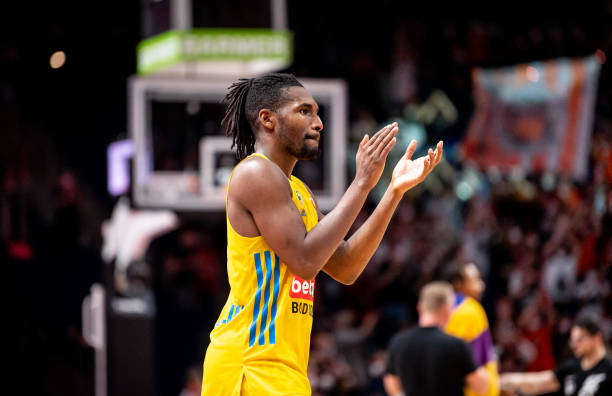 逼抢下尝试 逼抢下尝试