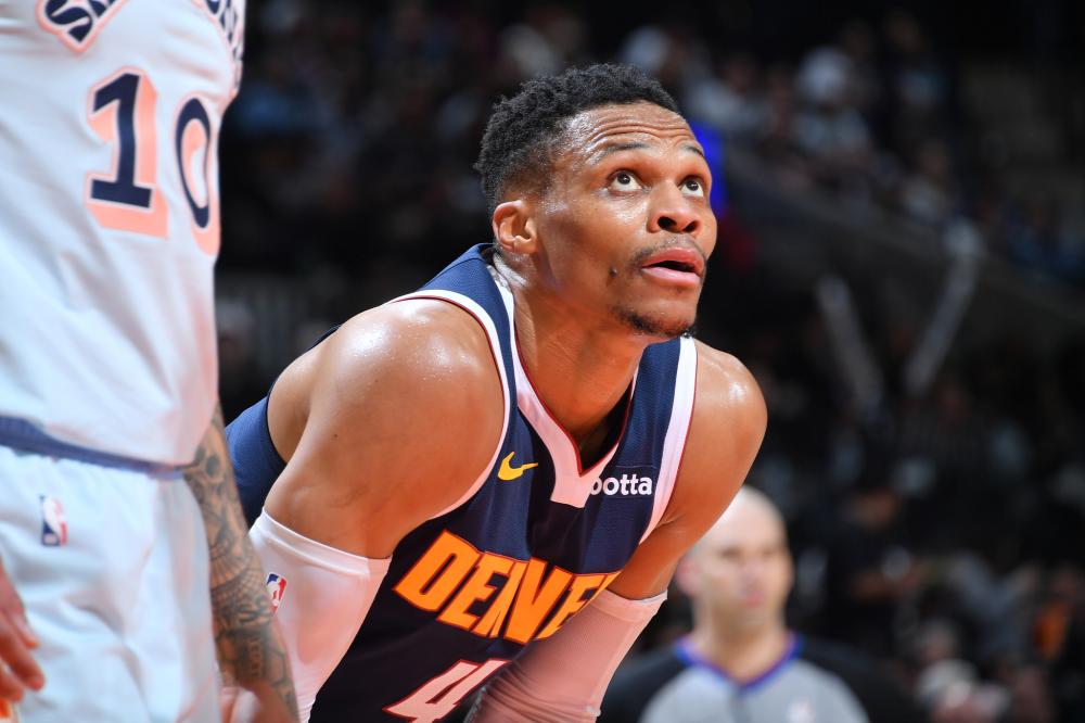 00万美元 00万美元