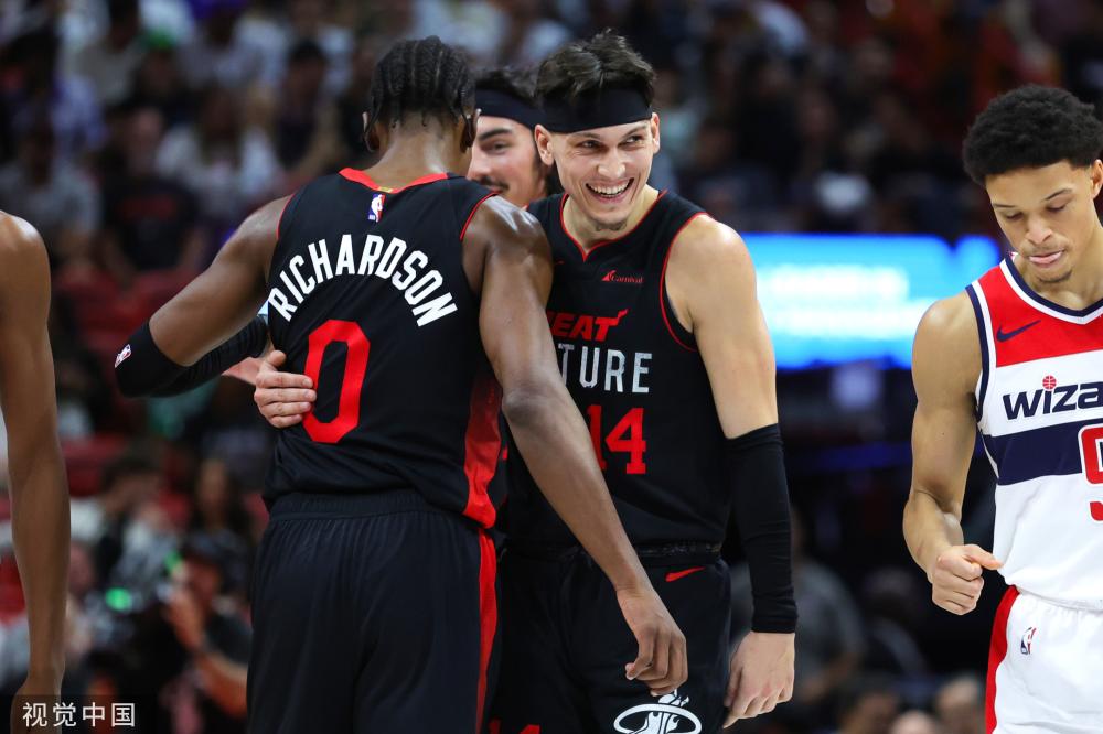 巴恩斯谈欧 巴恩斯谈欧