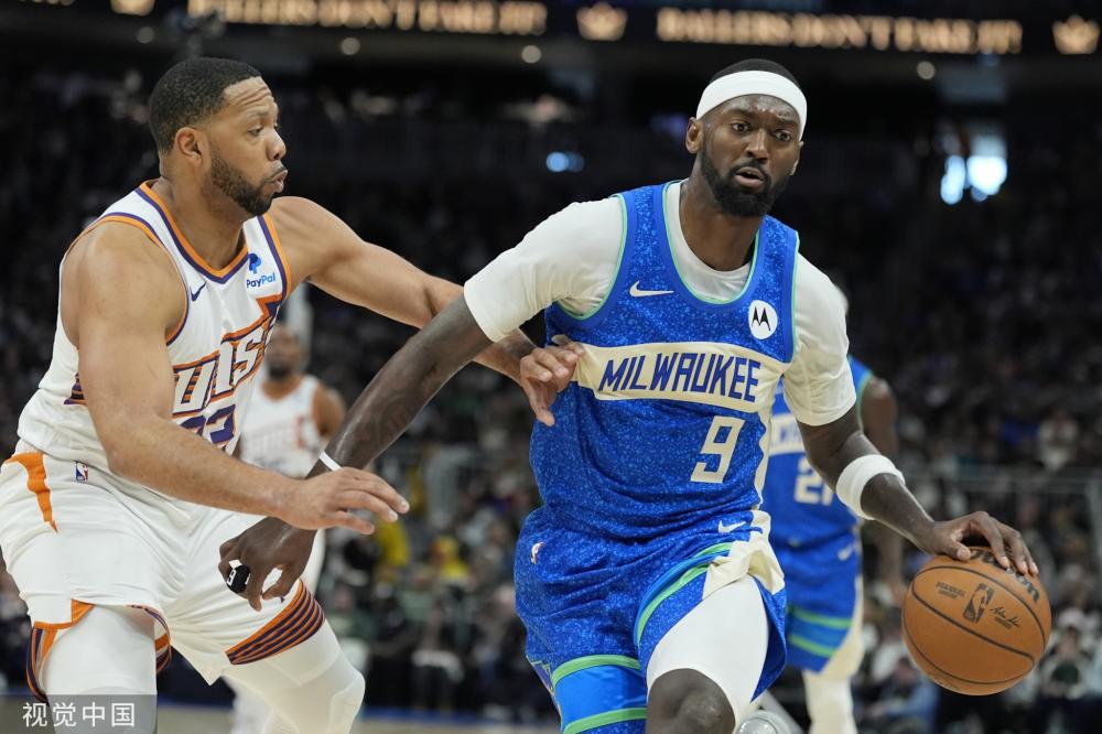 许多球迷第 许多球迷第